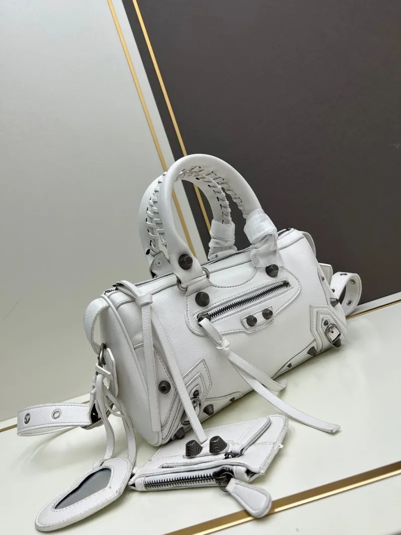 Balenciaga White Leather Top Handle Bag - Image 3