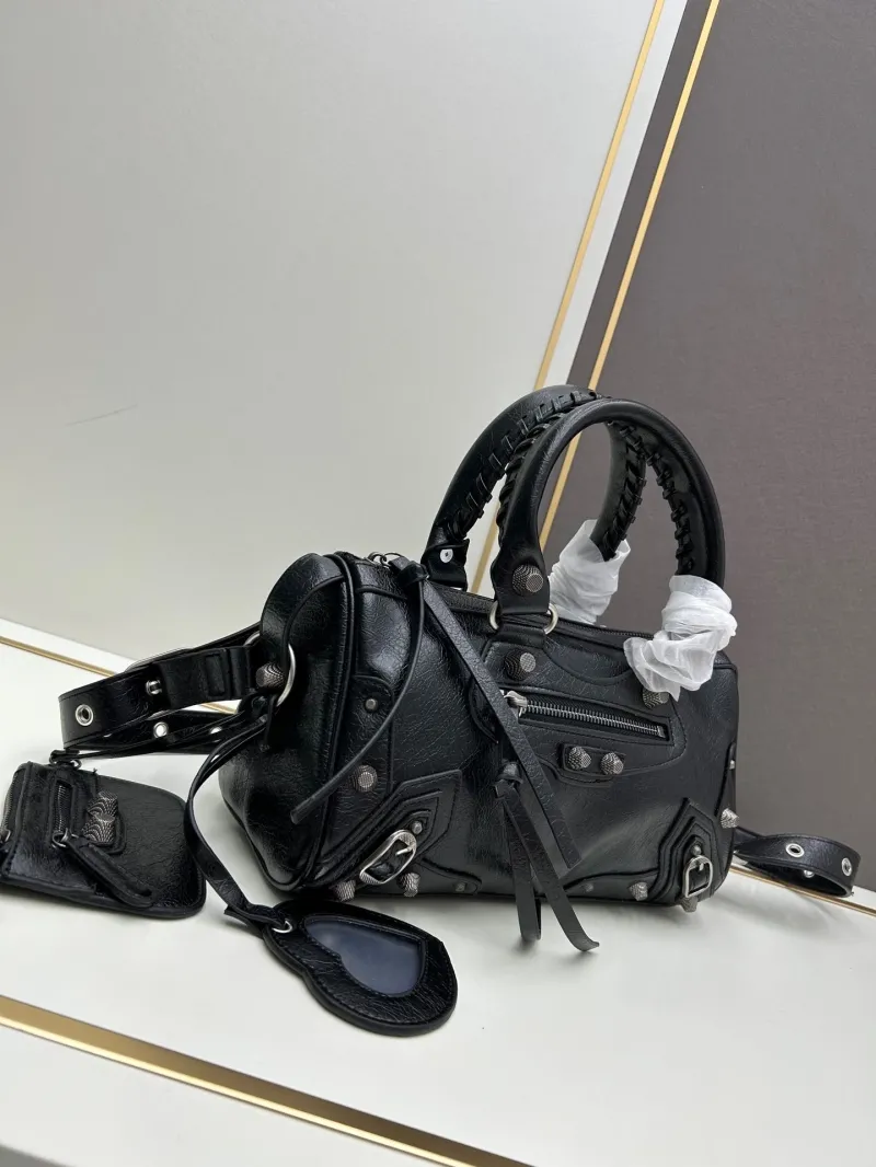 Balenciaga Black Leather Top Handle Bag - Image 3