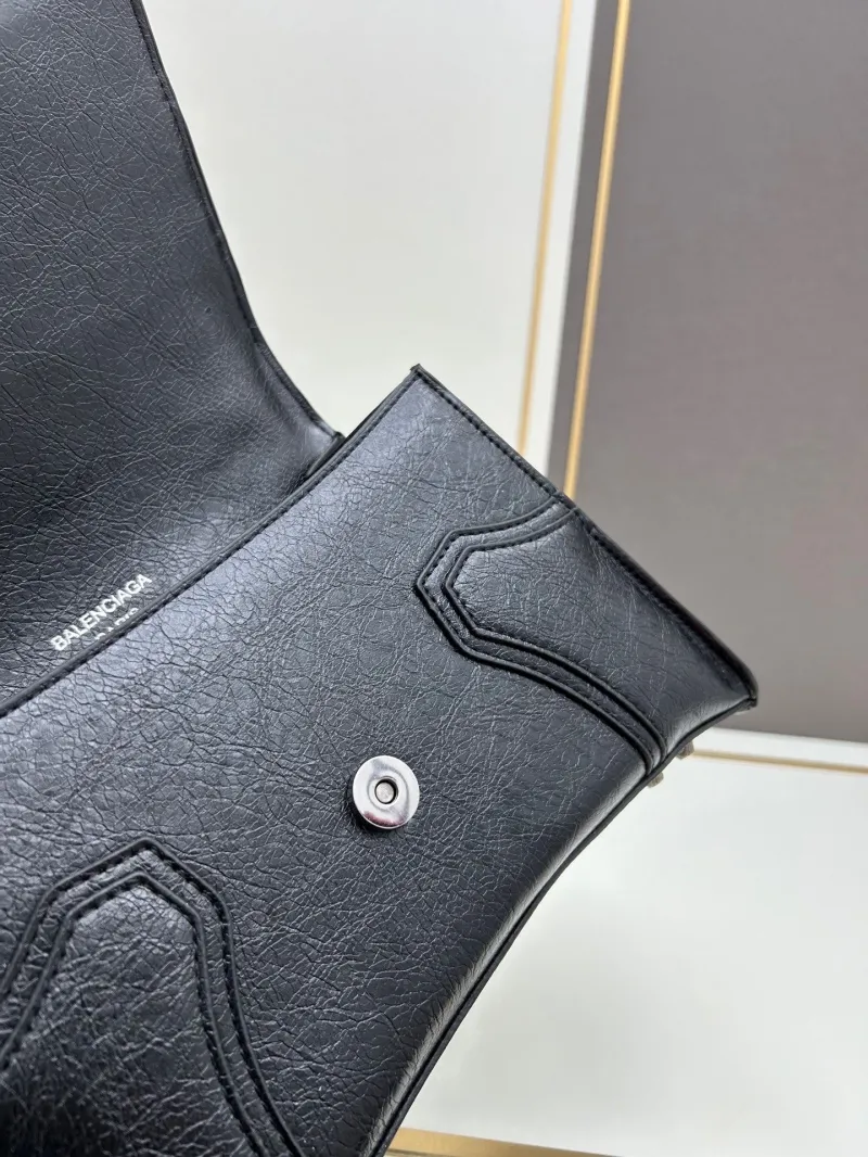 Balenciaga Black Top Handle Bag - Image 8