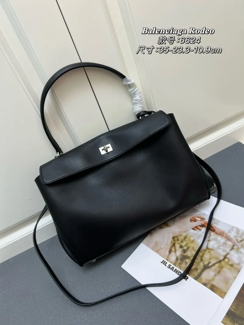 Balenciaga Rodeo Black Leather Handbag - Image 4