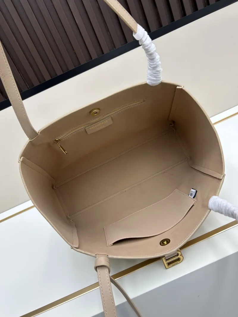 Balenciaga Beige Tote Bag 6002 - Image 7