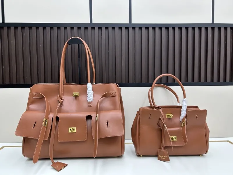 Balenciaga Shopping Bags-25