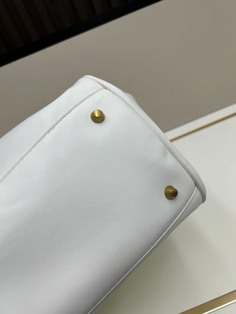 Balenciaga White Leather Tote Bag 8050 - Image 7