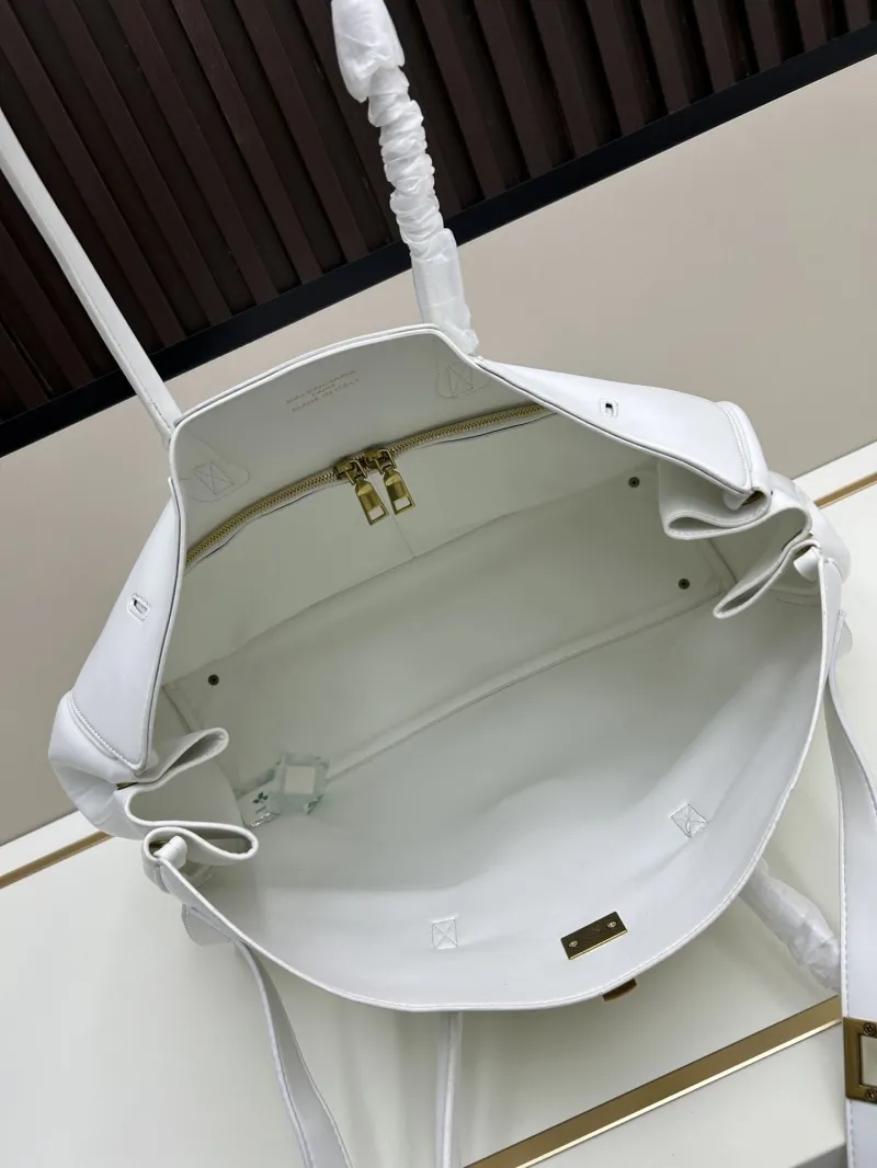 Balenciaga White Leather Tote Bag 8050 - Image 9
