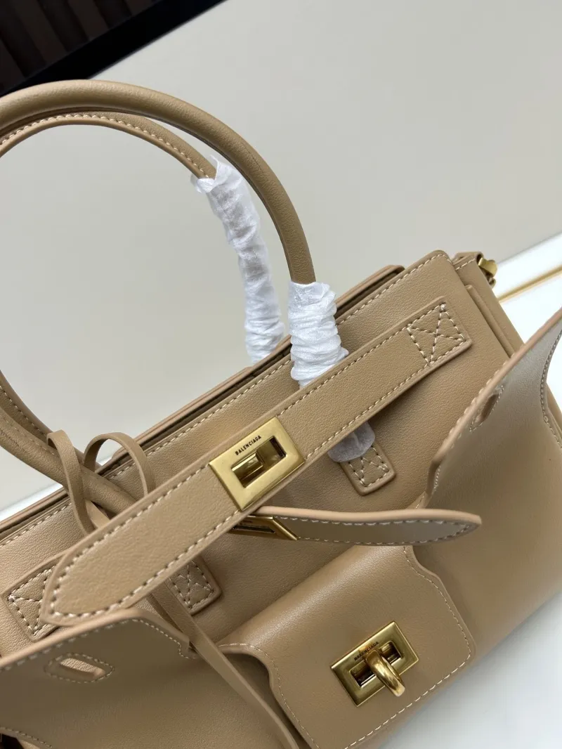 Balenciaga Beige Leather Handbag 804816 - Image 4