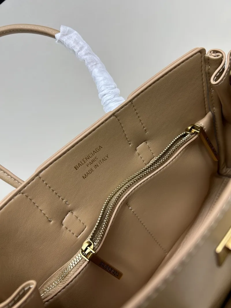 Balenciaga Beige Leather Handbag 804816 - Image 8