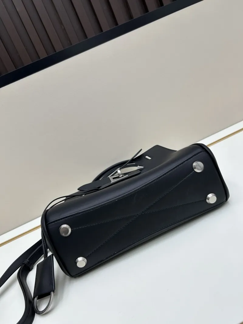 Balenciaga Shopping Bags-28 - Image 6