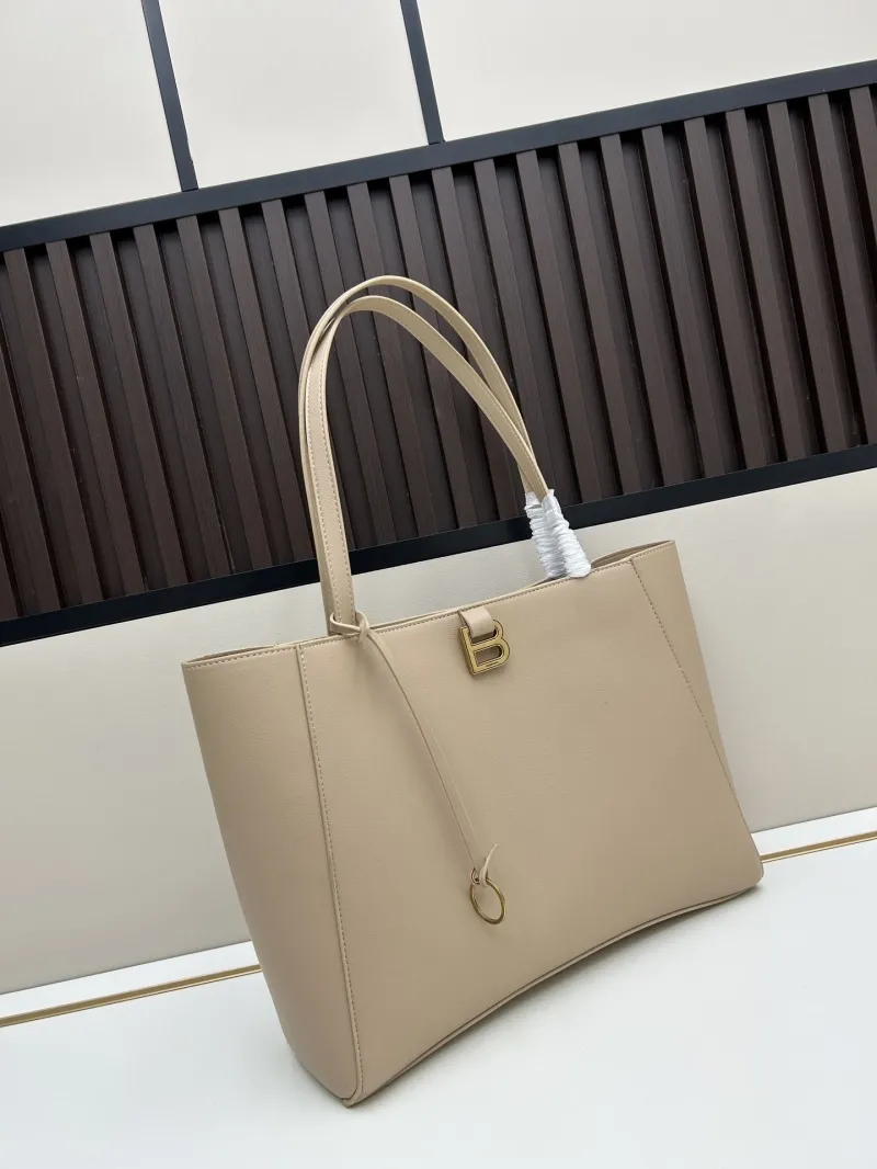 Alternative view of Balenciaga Beige Tote Bag 6002