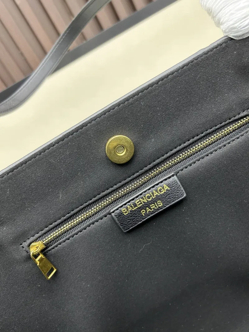 Balenciaga Black Leather Tote Bag 6002 - Image 8