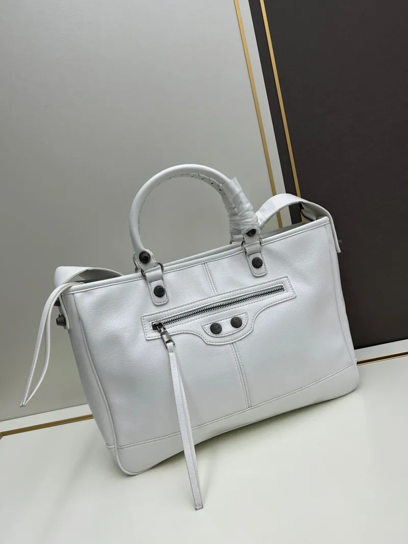Balenciaga White Leather Tote Bag 6861 - Image 3