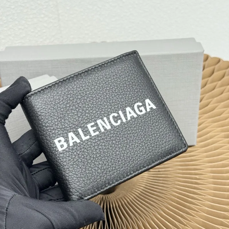 Balenciaga Black Leather Bifold Wallet - Image 4