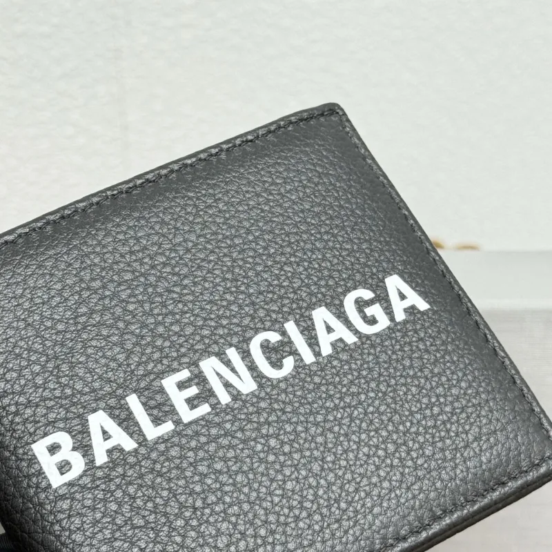 Balenciaga Black Leather Bifold Wallet - Image 5