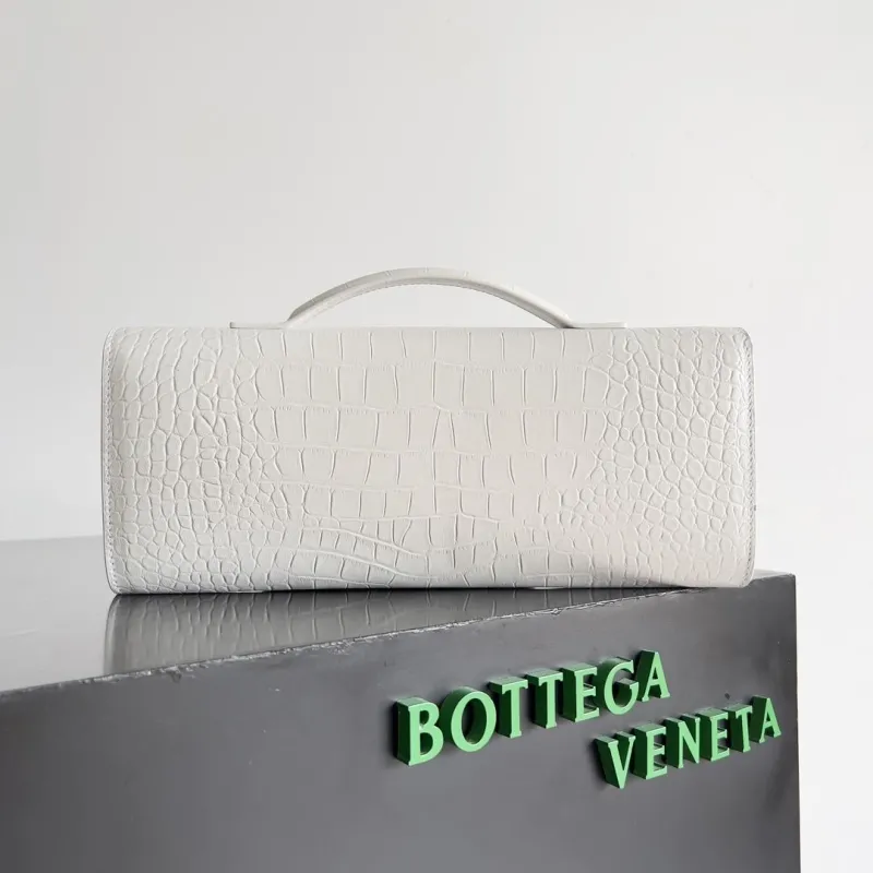 BV Clutch-2 - Image 3