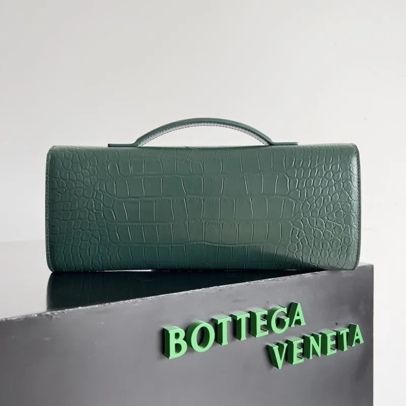 Bottega Veneta Green Croc Embossed Clutch Bag BV Clutch-3 - Image 3