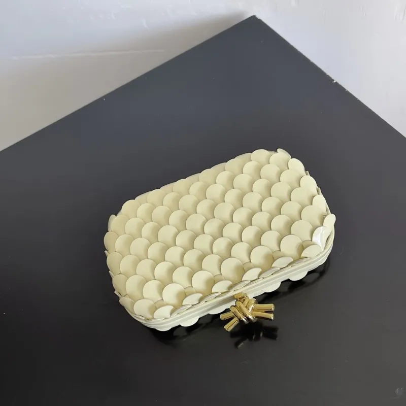 Bottega Veneta Cream Scale Clutch Bag - Image 7