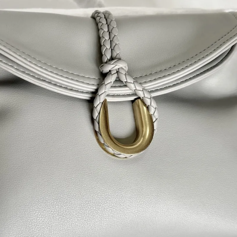 BV Clutch-18 - Image 5