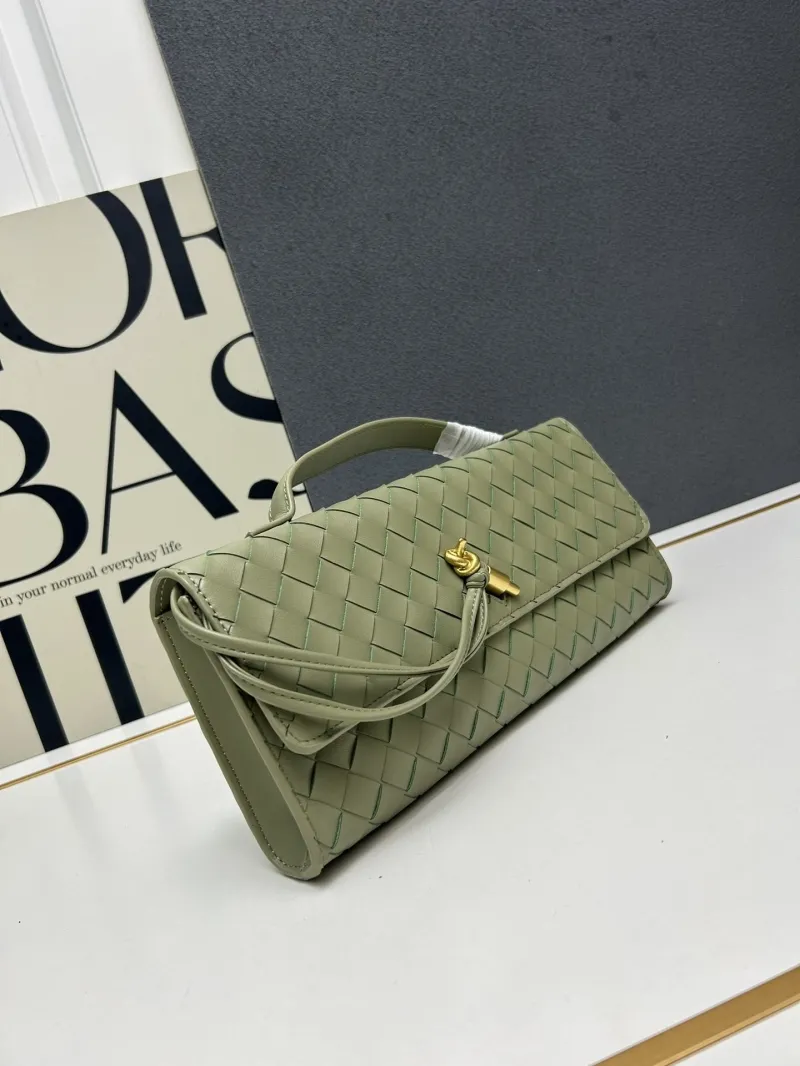 BV S06335-1 Light Green Long Clutch Bag - Image 3
