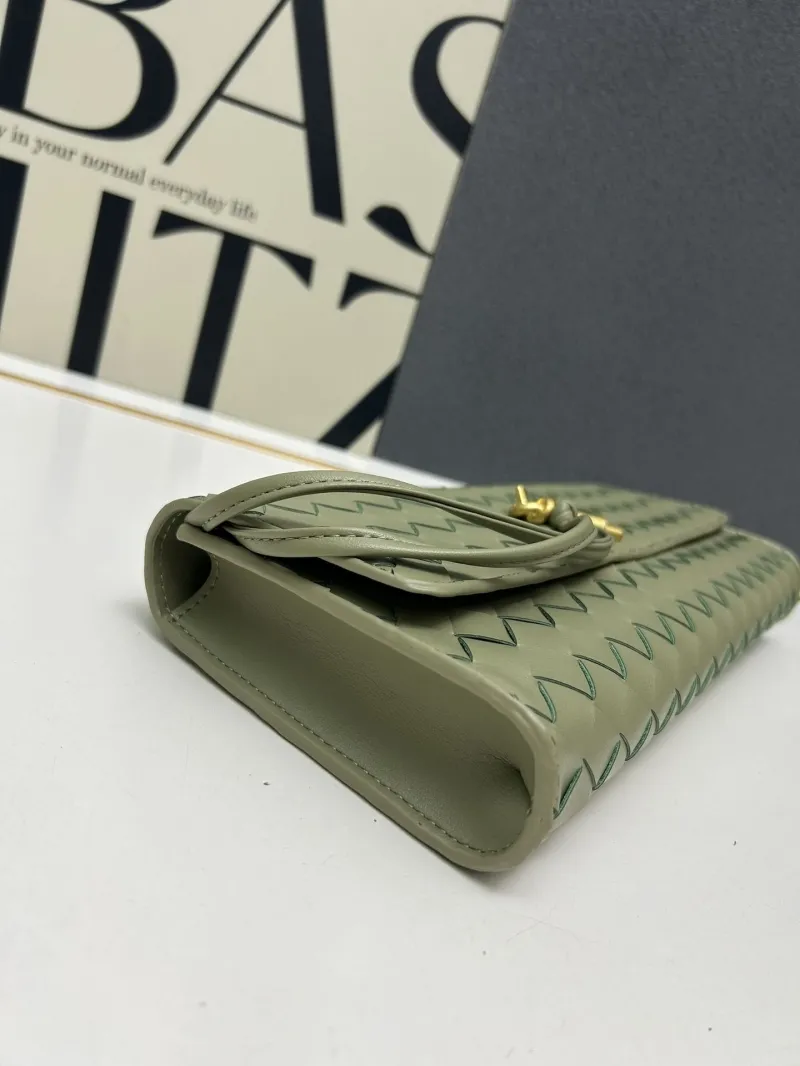 BV S06335-1 Light Green Long Clutch Bag - Image 7
