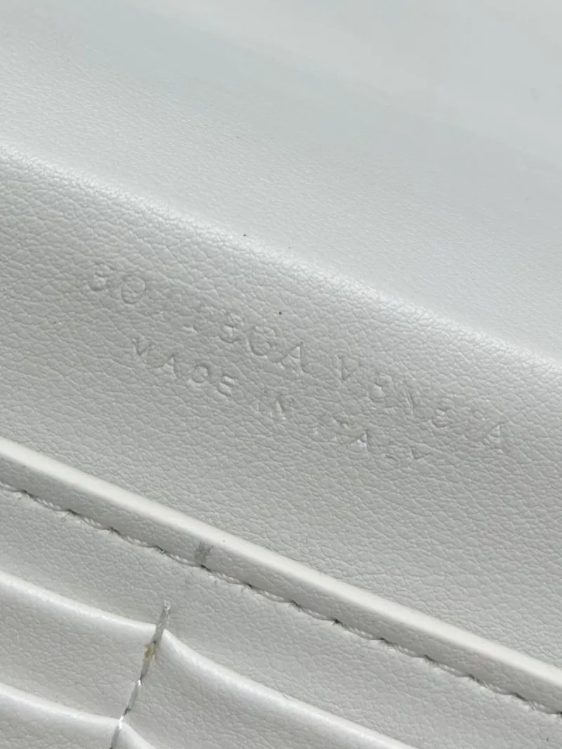 BV Clutch-23 - Image 9