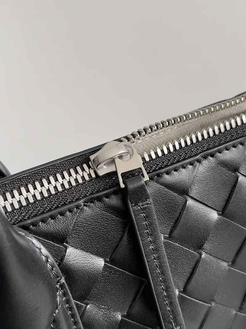 BV Briefcases-1 - Image 6