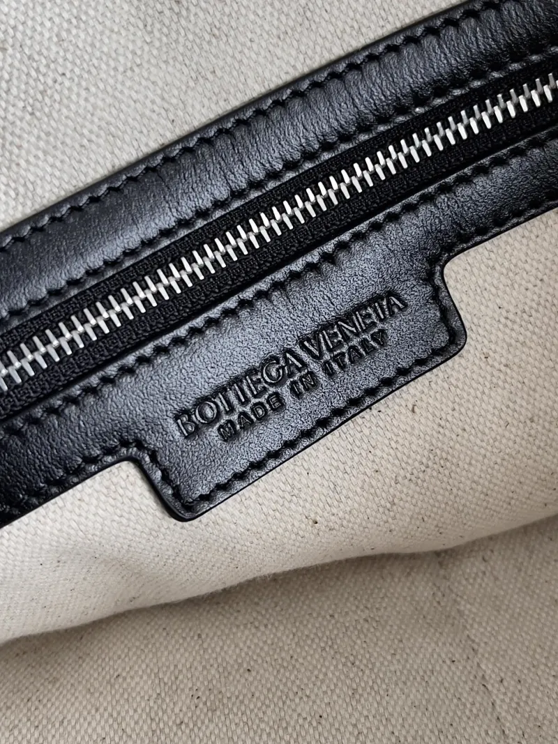 BV Briefcases-1 - Image 7