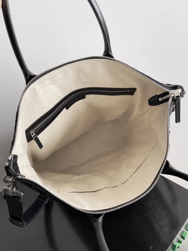 BV Briefcases-1 - Image 9