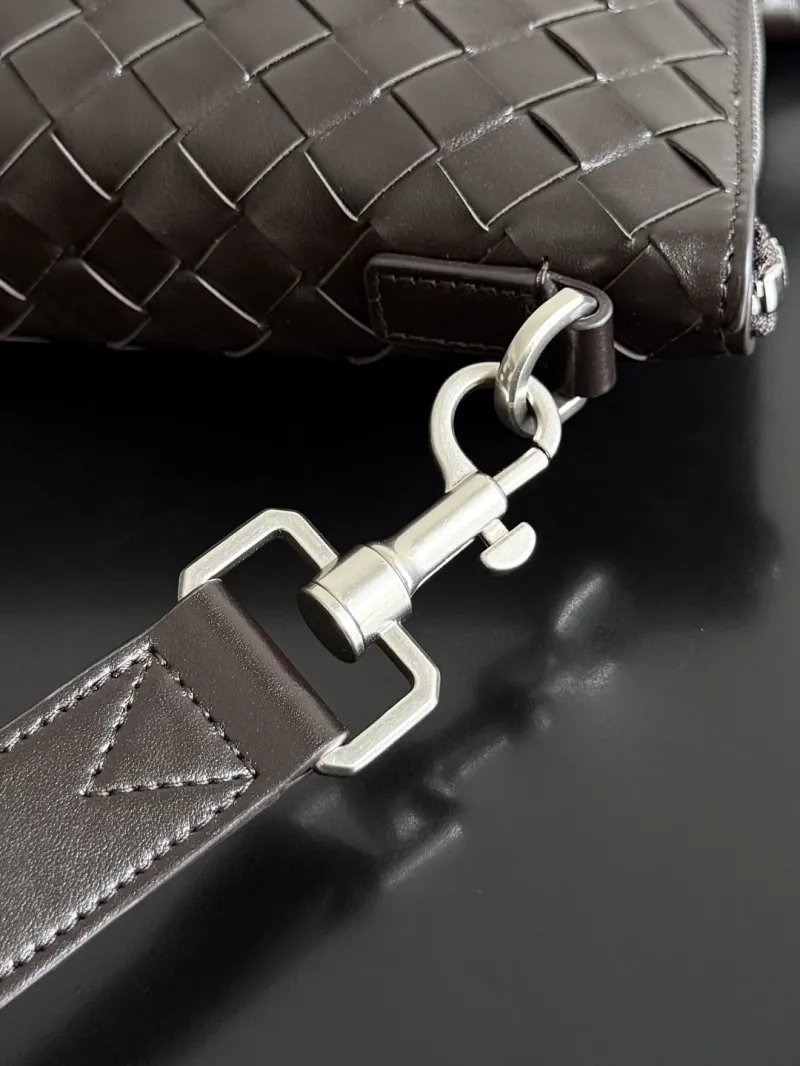 Bottega Veneta Brown Woven Leather Tote Bag - Image 5