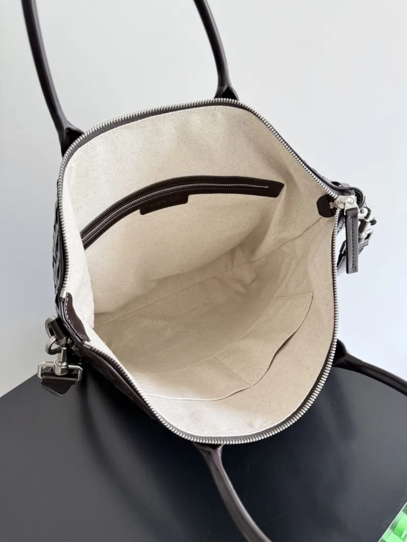 Bottega Veneta Brown Woven Leather Tote Bag - Image 9