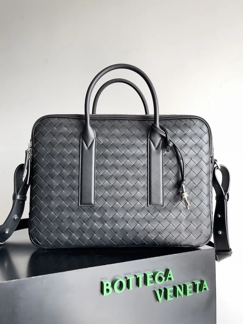 BV Briefcases-3