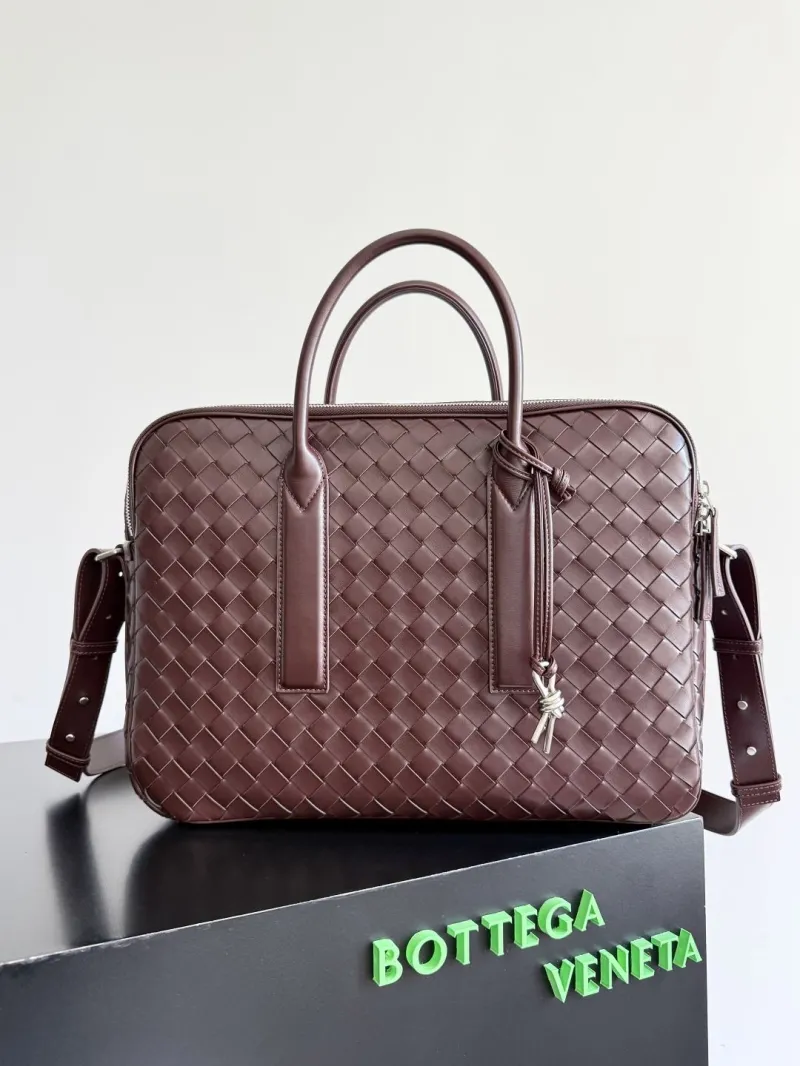 BV Briefcases-7