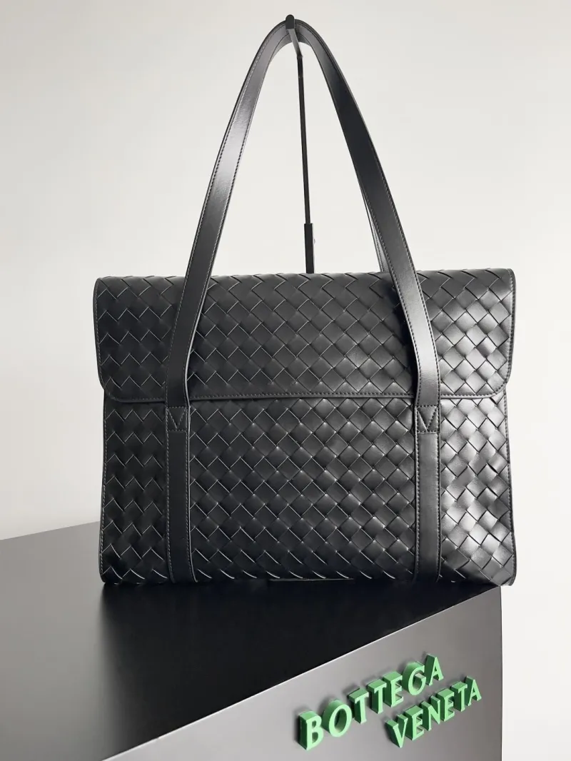 BV Briefcases-10