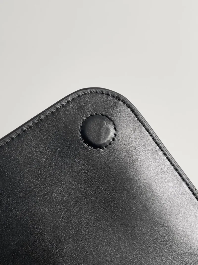 BV Briefcases-10 - Image 5
