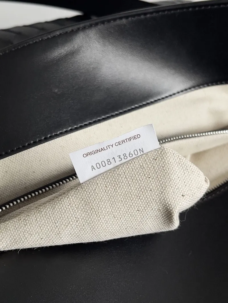 BV Briefcases-10 - Image 8