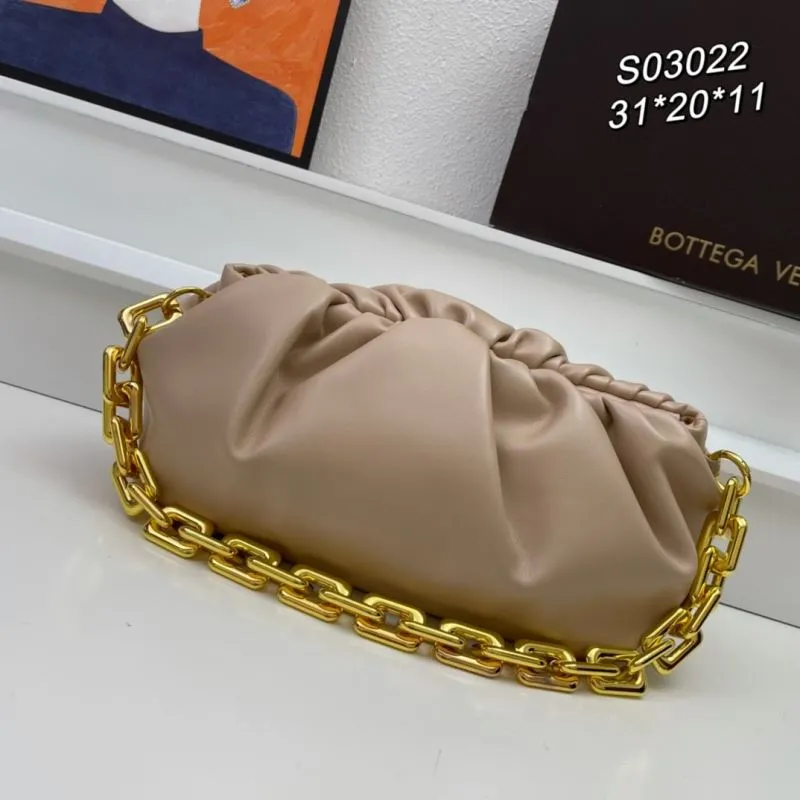 BV Cloud Bags-2