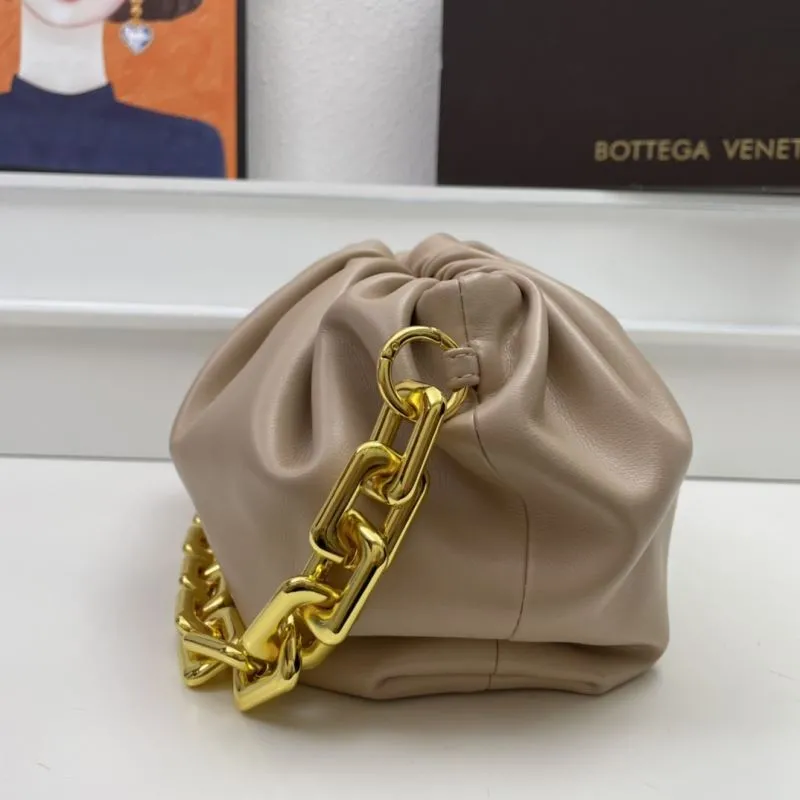 Bottega Veneta Beige Cloud Chain Bag S03022 - Image 6