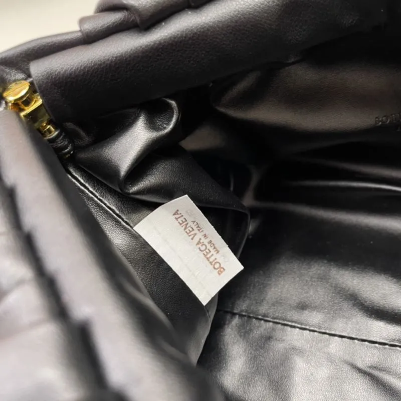 Bottega Veneta Black Cloud Chain Bag S03022 - Image 9