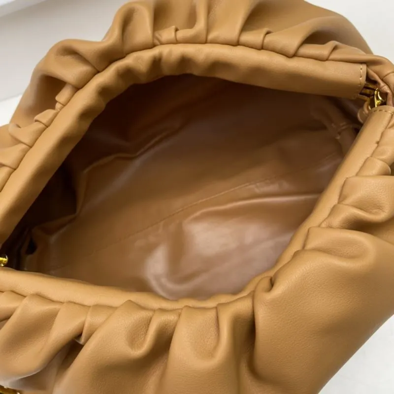 BV Cloud Bags-4 - Image 8