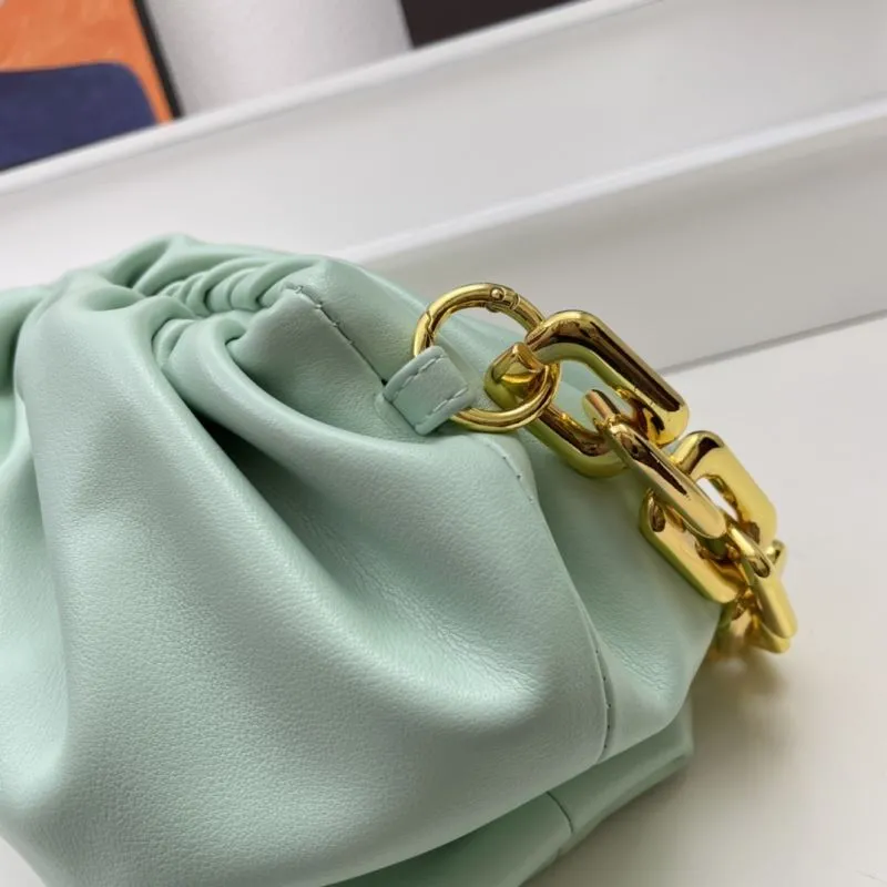 BV Cloud Bags-5 - Image 6