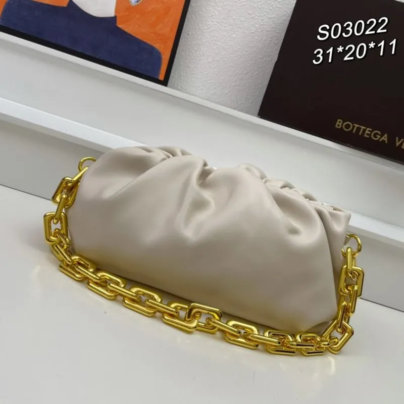 BV Cloud Bags-9