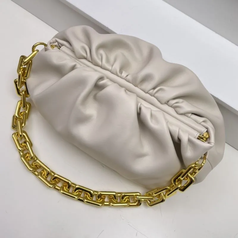 BV Cloud Bags-9 - Image 5