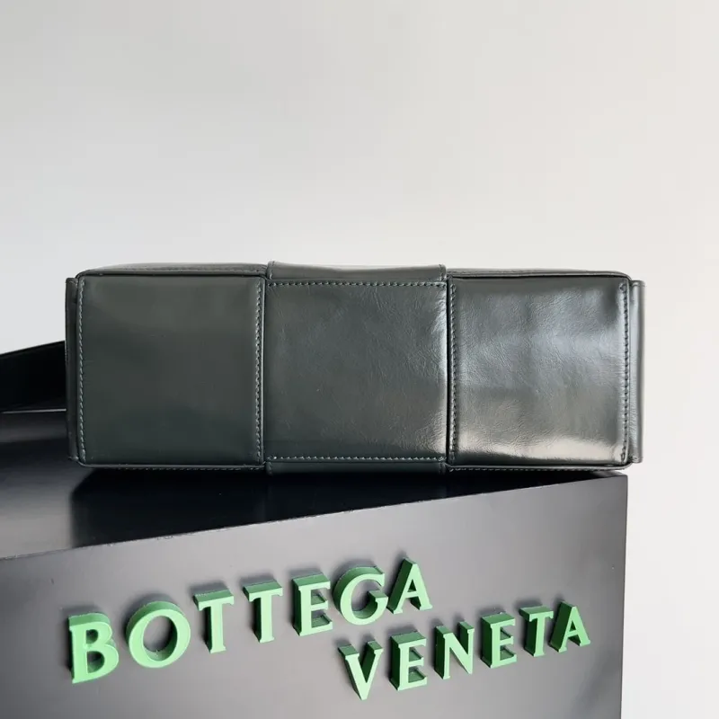 Alternative view of BV Satchel Bags-4