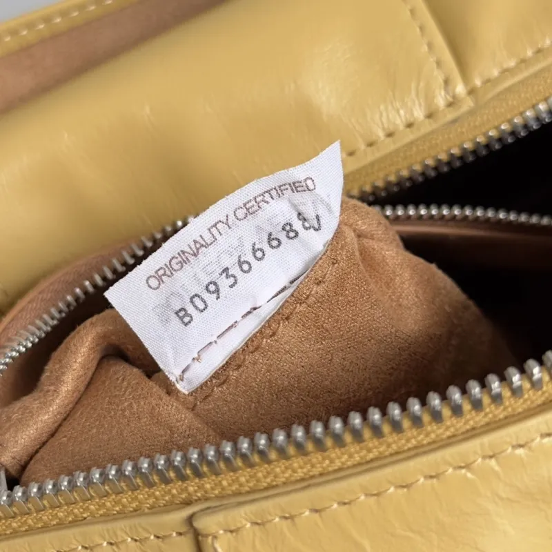Bottega Veneta Yellow Leather Satchel Crossbody Bag - Image 8