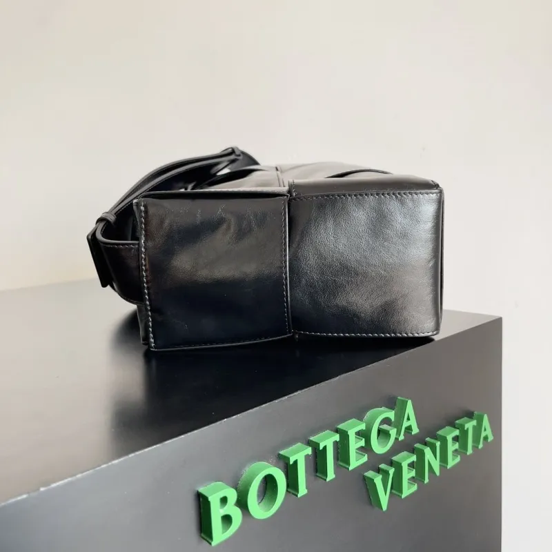 Alternative view of BV Satchel Bags-6