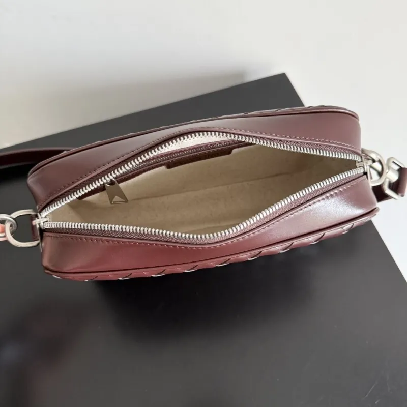 Bottega Veneta Brown Intrecciato Crossbody Bag - Image 9