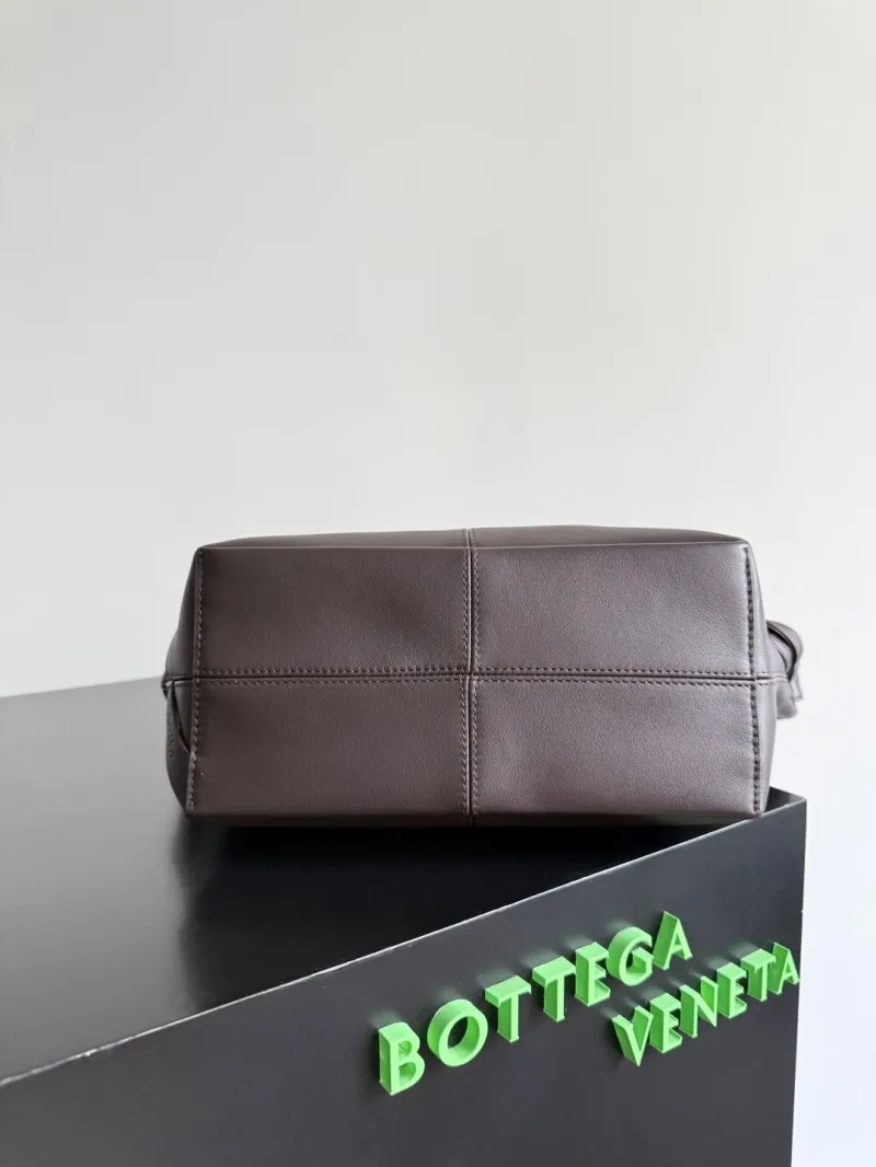 Alternative view of BV Satchel Bags-20