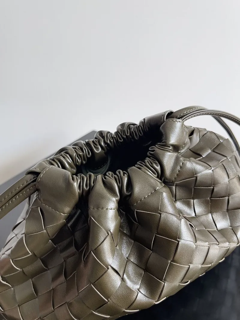 Bottega Veneta Intrecciato Leather Shoulder Satchel Bag Size 26 - Image 7