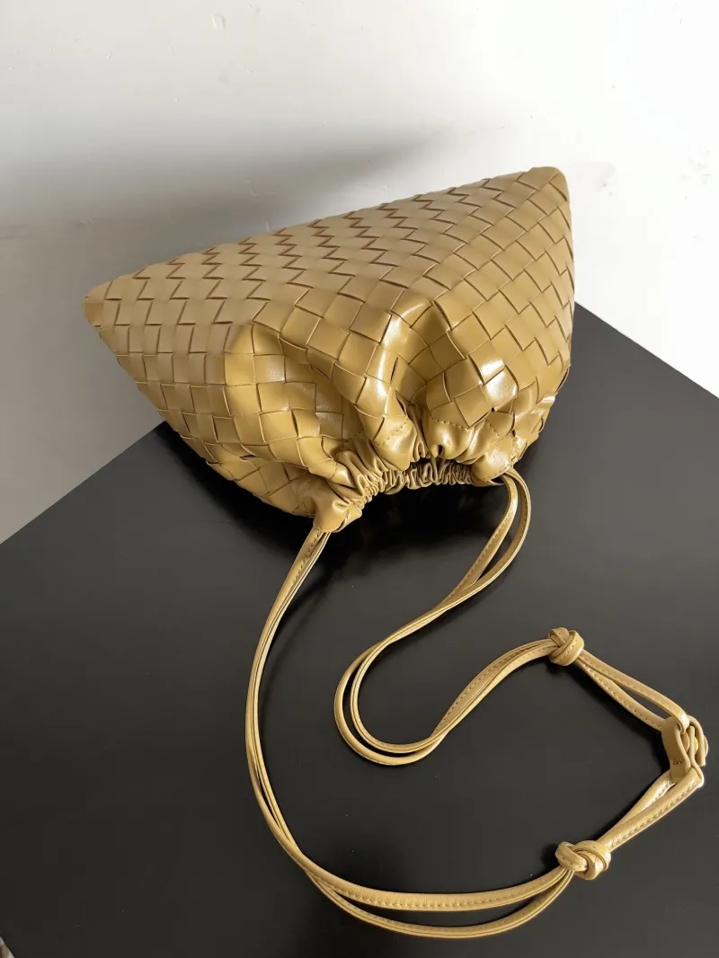 Bottega Veneta Tan Woven Satchel Bag Size 28 - Image 5