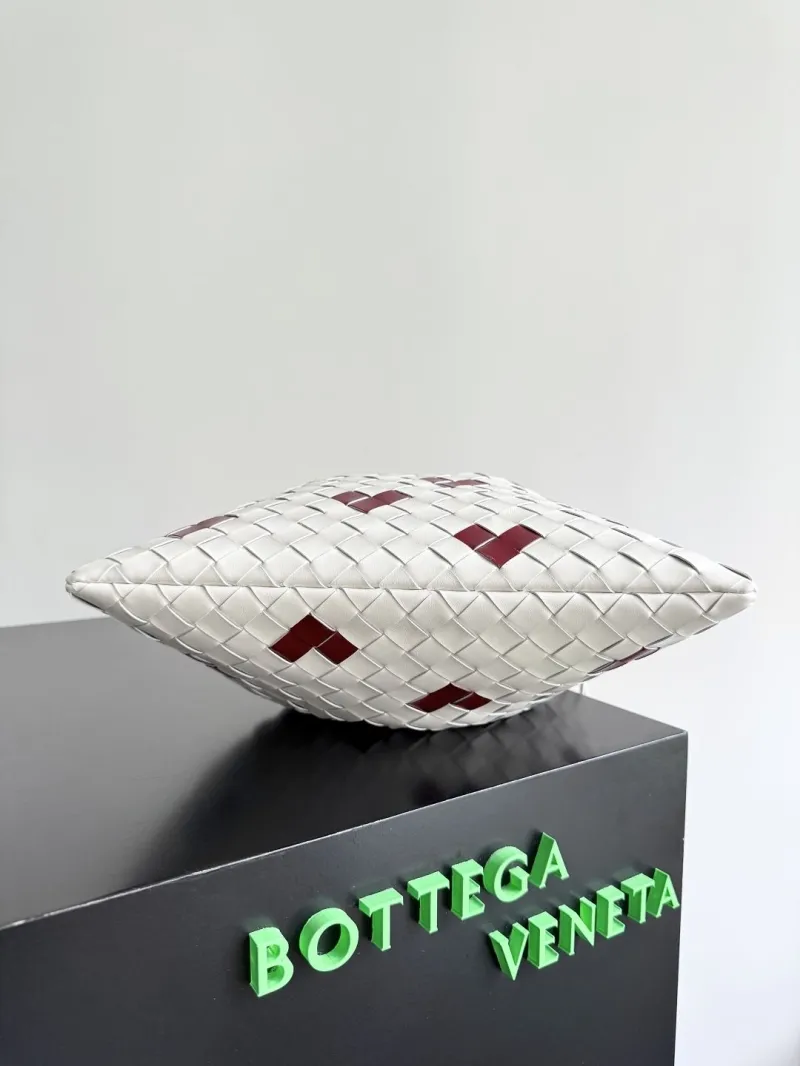 Bottega Veneta White Red Woven Satchel Bag - Image 3