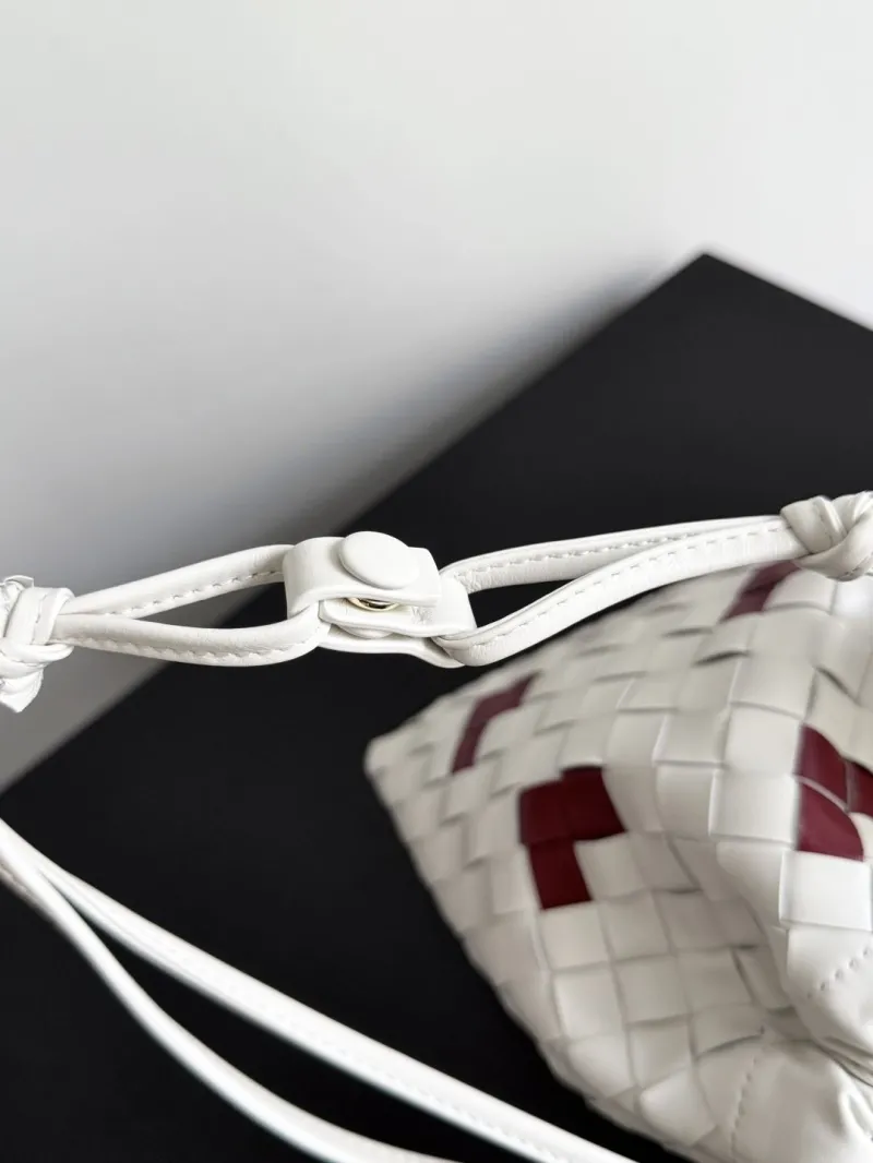 Bottega Veneta White Red Woven Satchel Bag - Image 4