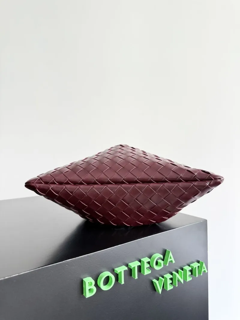 Bottega Veneta Burgundy Woven Leather Satchel Bag - Image 3